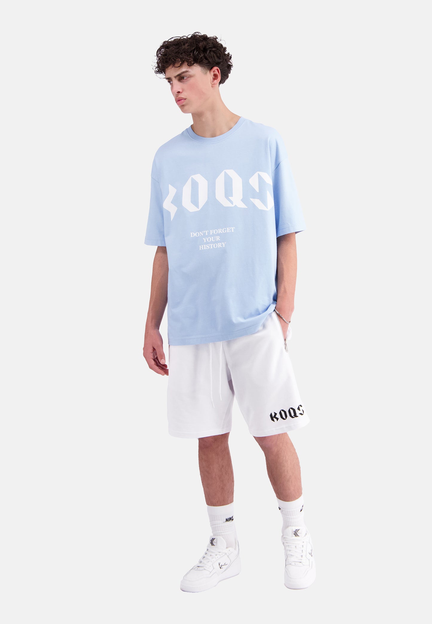 Logo Tee